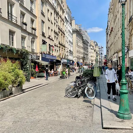 Marais Etienne Marcel * Paris